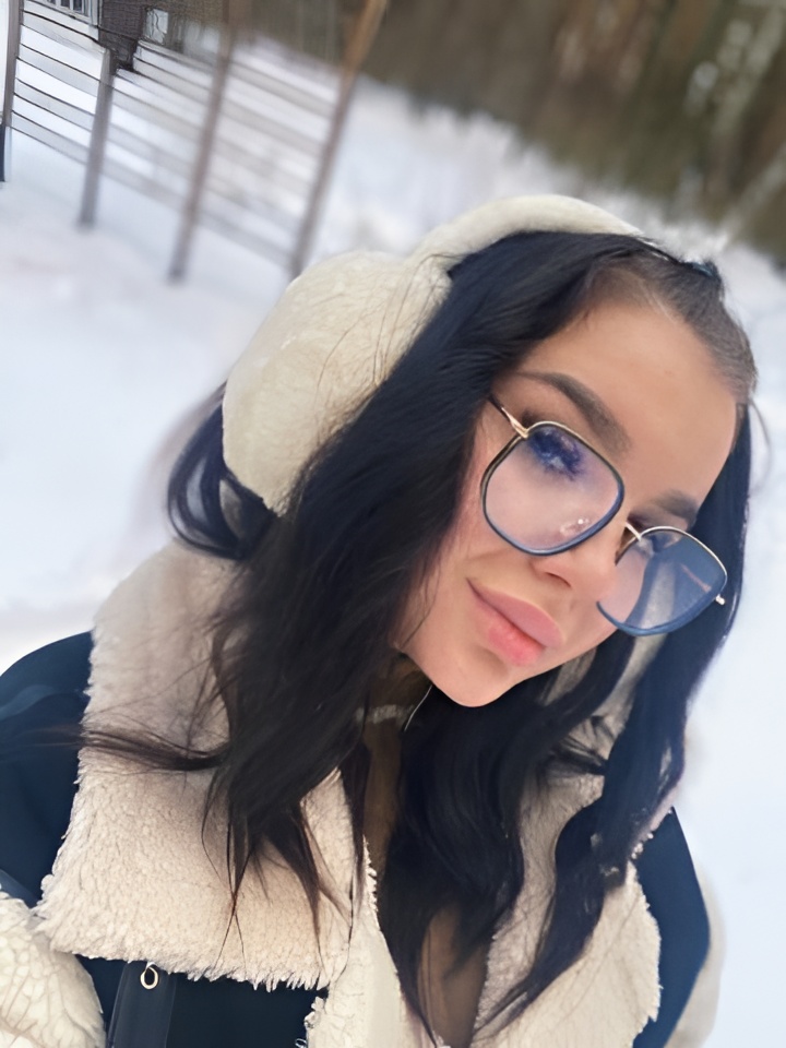 Рената привлекальеная девушка из Междуреченска цена от 2000 руб