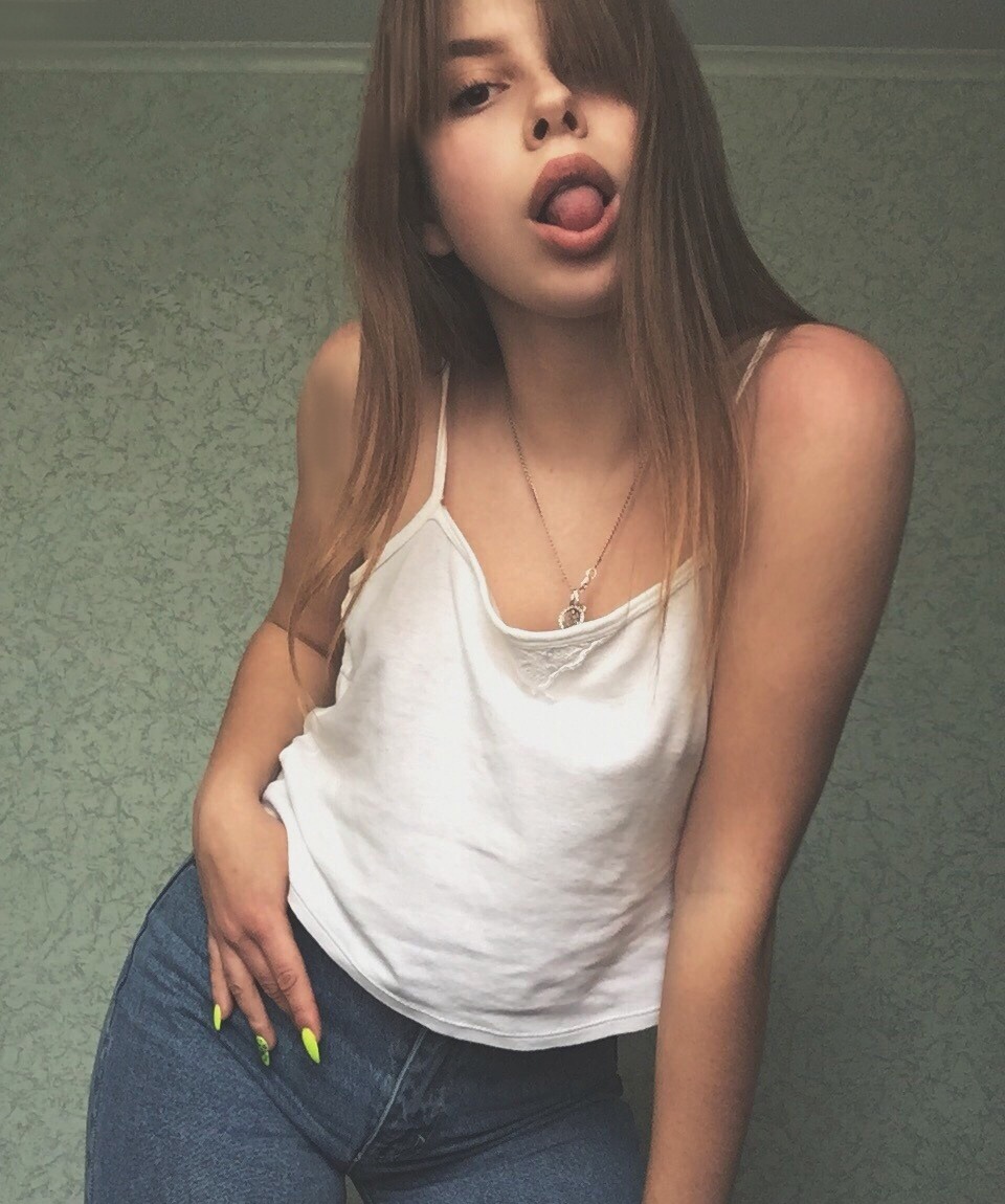 Клара привлекальеная девушка из Междуреченска цена от 3500 руб