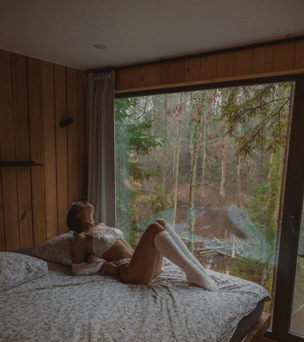 Елена привлекальеная девушка из Междуреченска цена от 7000 руб