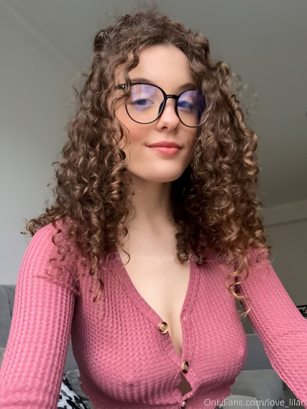 Виталина привлекательная девушка из Междуреченска цена от 4000 руб