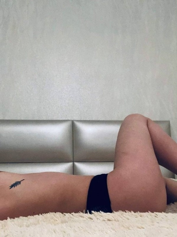 Влада привлекательная девушка из Междуреченска цена от 3000 руб