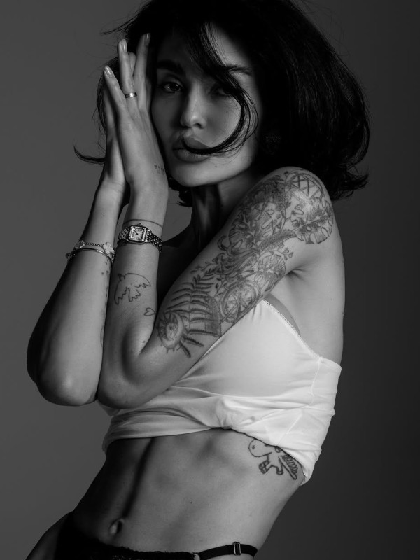 Дашка привлекательная девушка из Междуреченска цена от 7000 руб